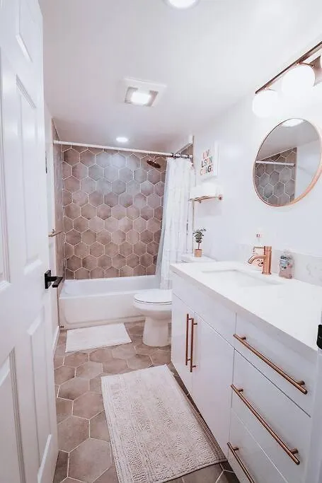 Hau'ula Modern 2 Bedroom Ground Floor Getaway شقة