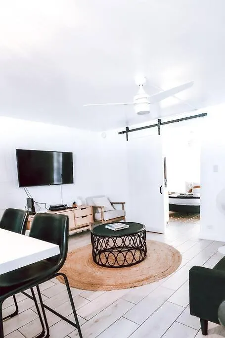 Modern 2 Bedroom Ground Floor Getaway Hau'ula 0*,  USA
